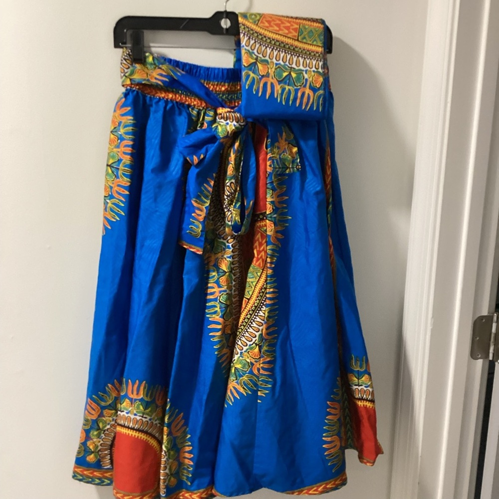 Laddi Women African Maxi skirt with pockets